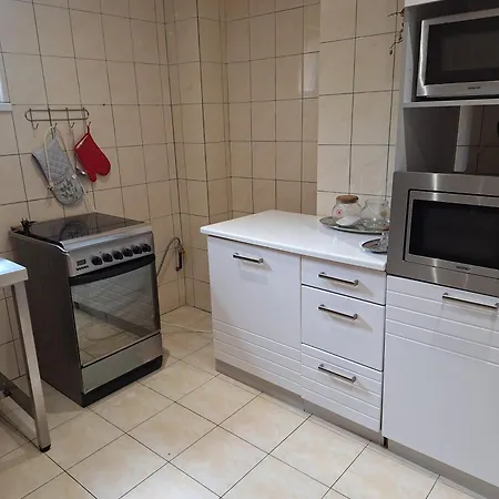 Anna 招待所 Hrabušice